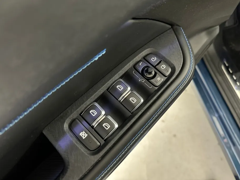 Lynk & Co 01 1.5 PHEV | 262 PK | Panoramadak | Navigatie