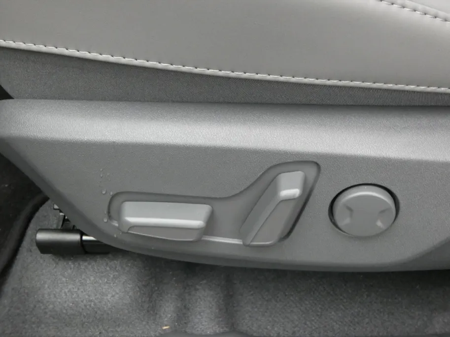 Kia EV3 58,3 kWh 204pk Plus Advanced