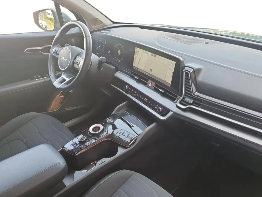 Kia Sportage 1.6T AWD Plug-In Hybride DynamicPlusLine | Stoel en stuurverwarming | Rondom Camera | Elektrisch bedienbare voorstoelen | Panorama schuifdak |