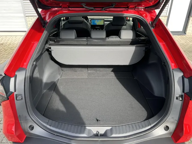Subaru Solterra Sky Package 71 kWh | Apple Carplay & Android Auto | Panorama Dak | Lederen Bekleding | Elek. Stoelen Met Geheugen Functie