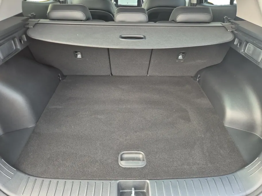 Kia Sportage 1.6 T-GDi Plug-in Hybrid AWD DynamicLine | Cruise Control | Climate Control | Camera | Navigatie | Stoelverwarming | Stuurverwarming | Elektrisch Verstelbare Bestuurdersstoel |