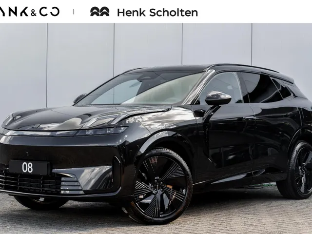 Lynk & Co 08