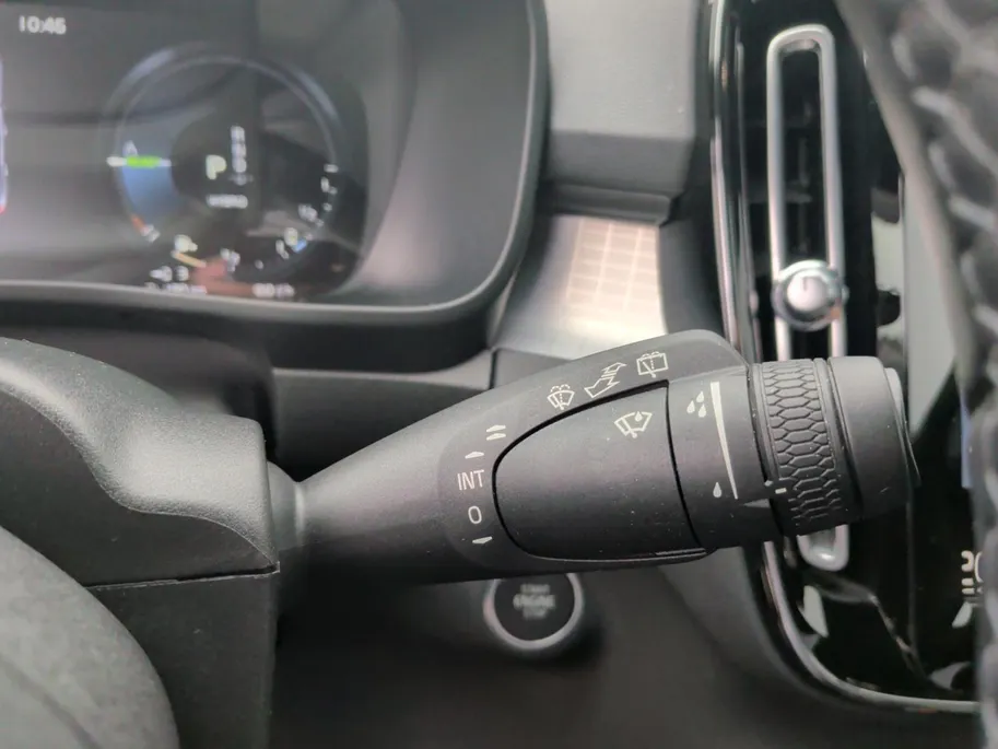 Volvo XC40 1.5 T4 Recharge Inscription Hybride| Perfecte staat! | Climate | Navigatie | Carplay  enzo. Snel rijden en inclusief standaard 12 maanden garantie!