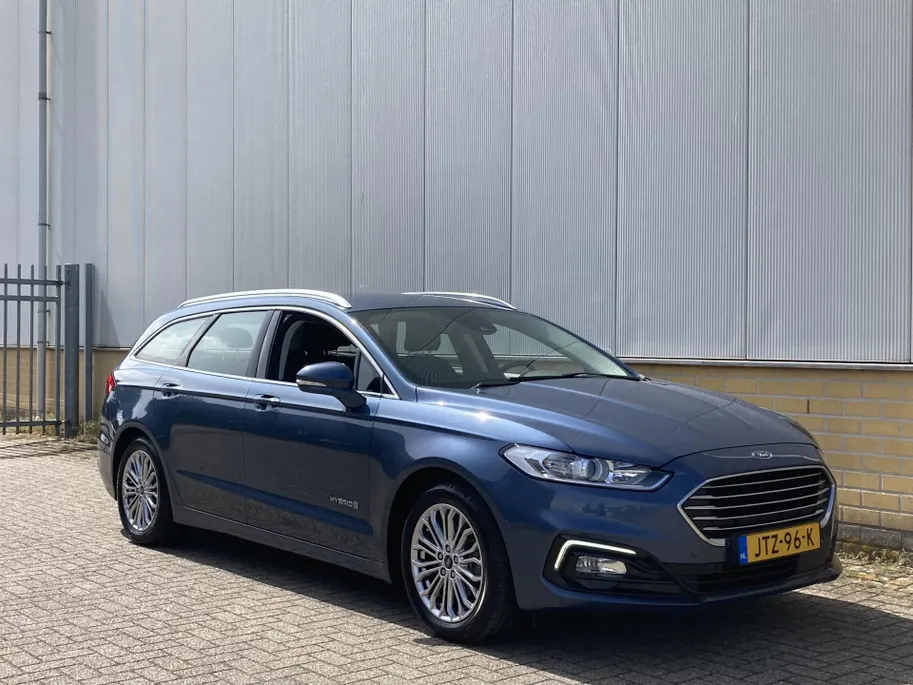 Ford Mondeo 2.0 Hybrid 187 pk Titanium Wagon AGR bestuurdersstoel, stoelverwarming