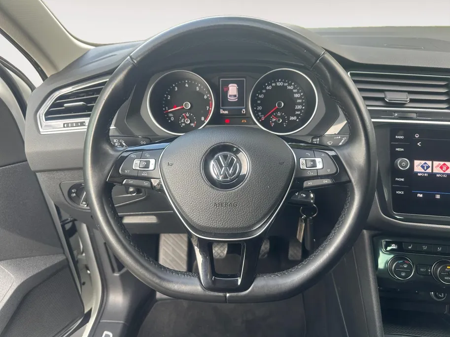 Volkswagen Tiguan 1.4 TSI Comfortline | Head Up | ADA | Camera |
