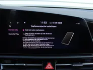 Kia Niro EV Light Edition 64.8 kWh | Camera | Cruise adapt. | Clima | 17' LM | Navi | Keyless | All season banden | 17% bijtelling |