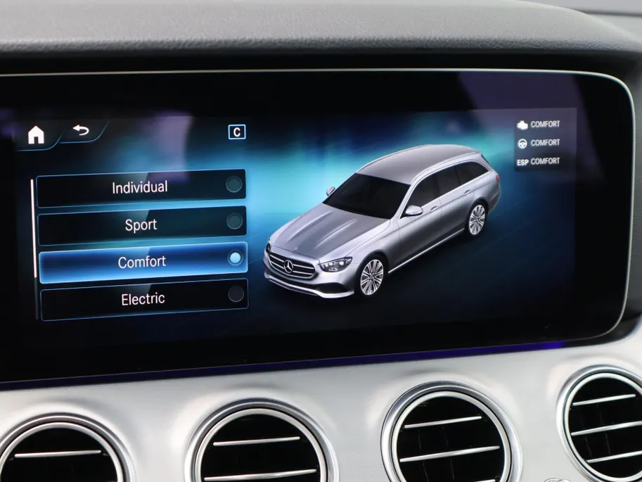 Mercedes-Benz E-Klasse Estate 300 e Business Solution Luxury l Achteruitrijcamera l Dodehoekassistant l Panoramadak