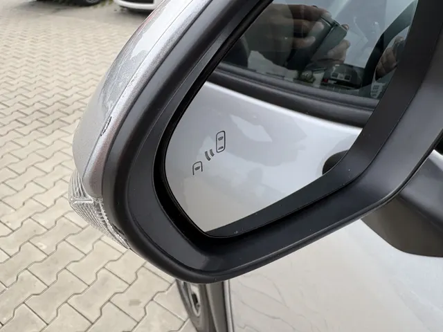Toyota Yaris Cross 1.5 Hybrid 115 Dynamic | Blindspot | Parkeersensoren V+A