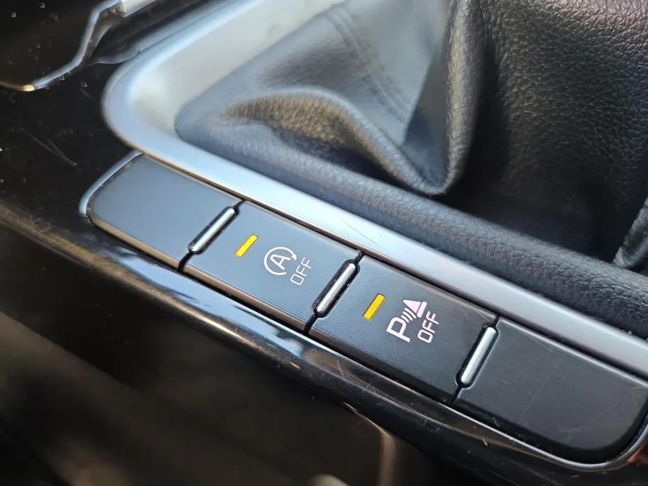 Kia XCeed 1.0 T-GDi DynamicLine | 1e Eigenaar | Dealer onderhouden | Carplay | camera | Navigatie | Cruise Control | LM Velgen 18' | 12 Maanden Bovag Garantie | NAP