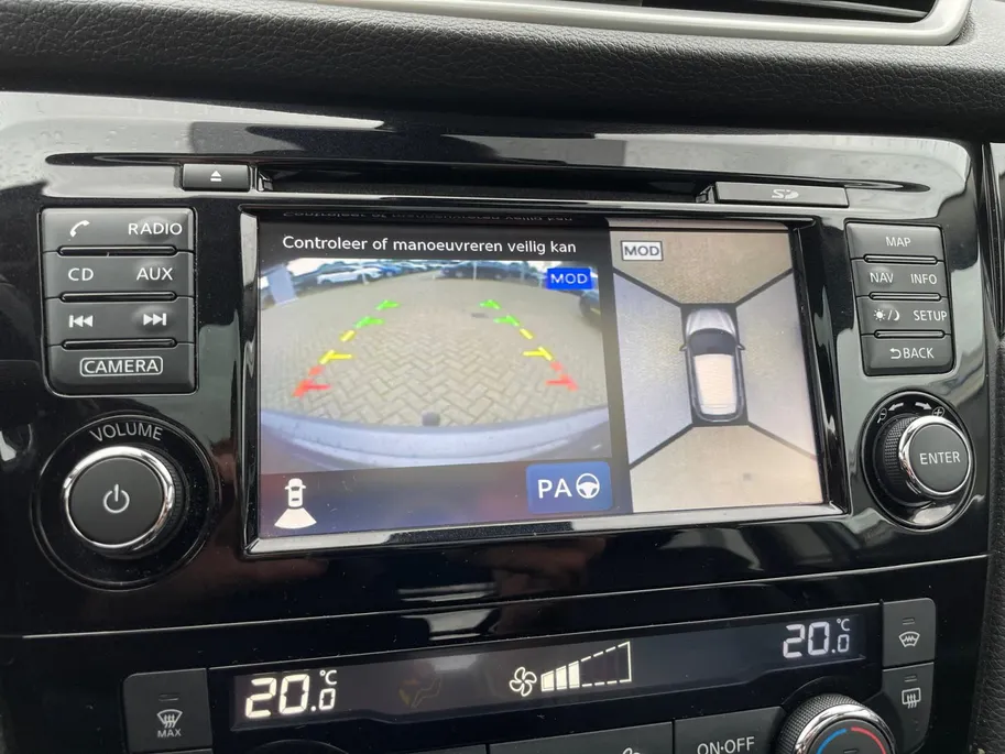 Nissan QASHQAI 1.2 Tekna *Automaat*Navi+360Camera*Climate Control*Stoelverwarming*Panoramadak*Trekhaak*LM.Velgen*Lederen bekleding*Zeer nette auto!