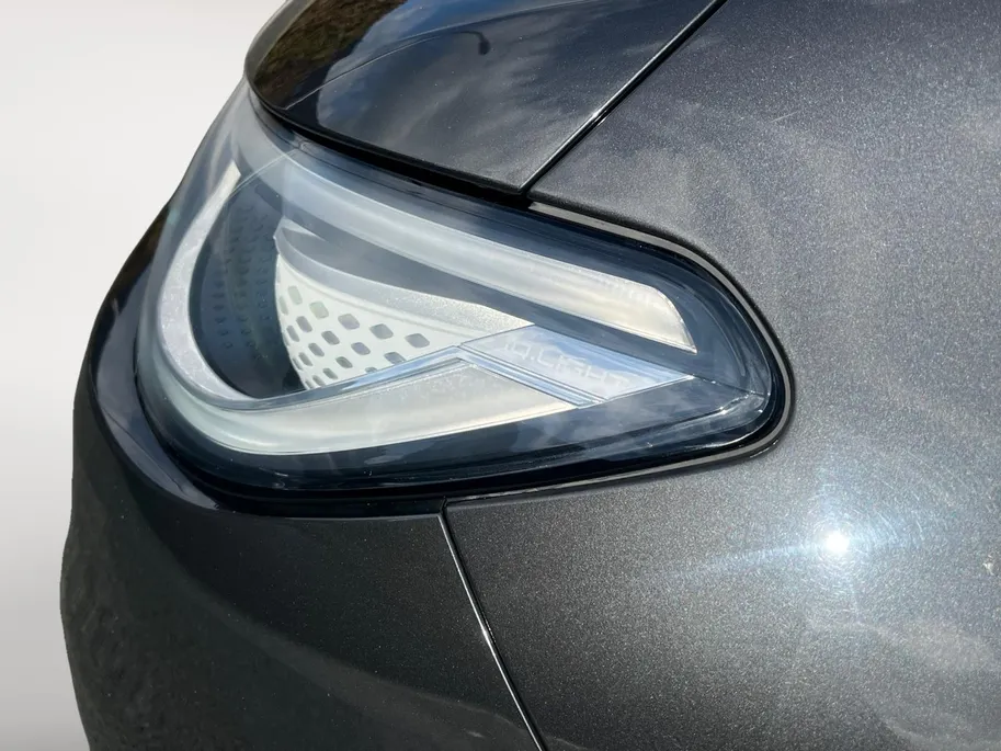 Volkswagen ID.3 First Plus 58 kWh SOH 90,8 | Panoramadak | WLTP 424 km | Adapt. Cruise | Navigatie | CarPlay | Stoel-/stuurverwarming | Etc.