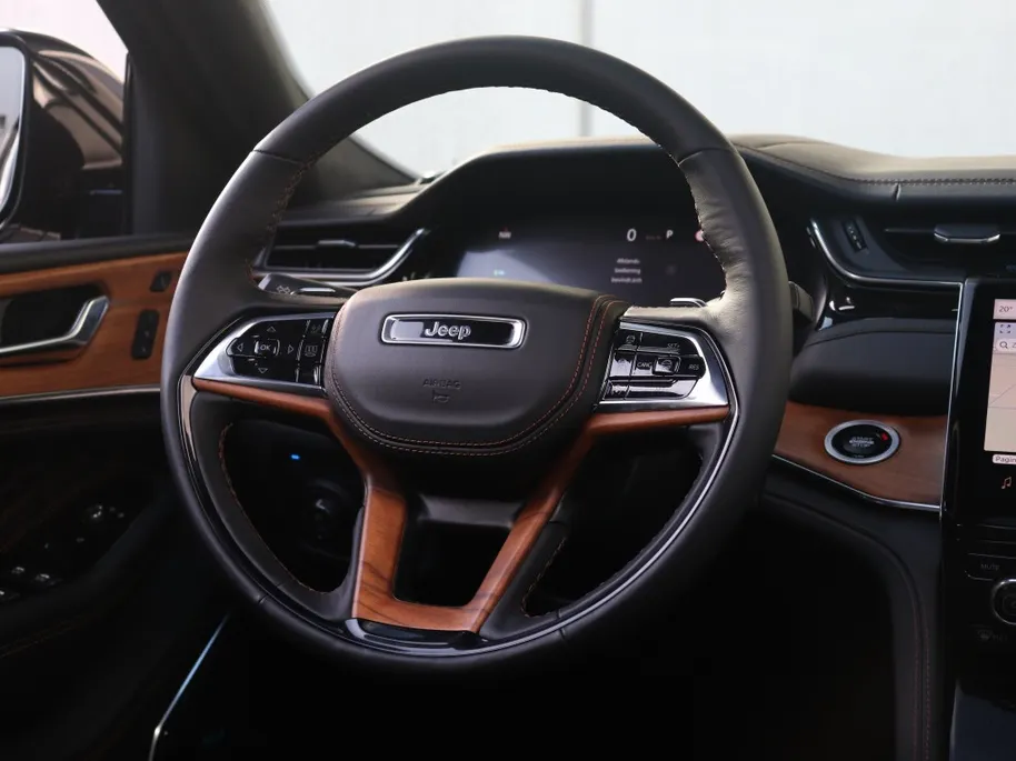 Jeep Grand Cherokee Summit Reserve 4xe 380 PK | Pano | Trekhaak | Black | 21'