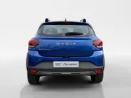 Dacia Sandero Stepway 100PK TCe ECO-G Up&Go | 1e eigenaar | Navi | Camera | Parkeersensoren | Apple CarPlay/Android Auto | Lichtmetalen Velgen | Climate Control | Cruise Control | Armsteun |