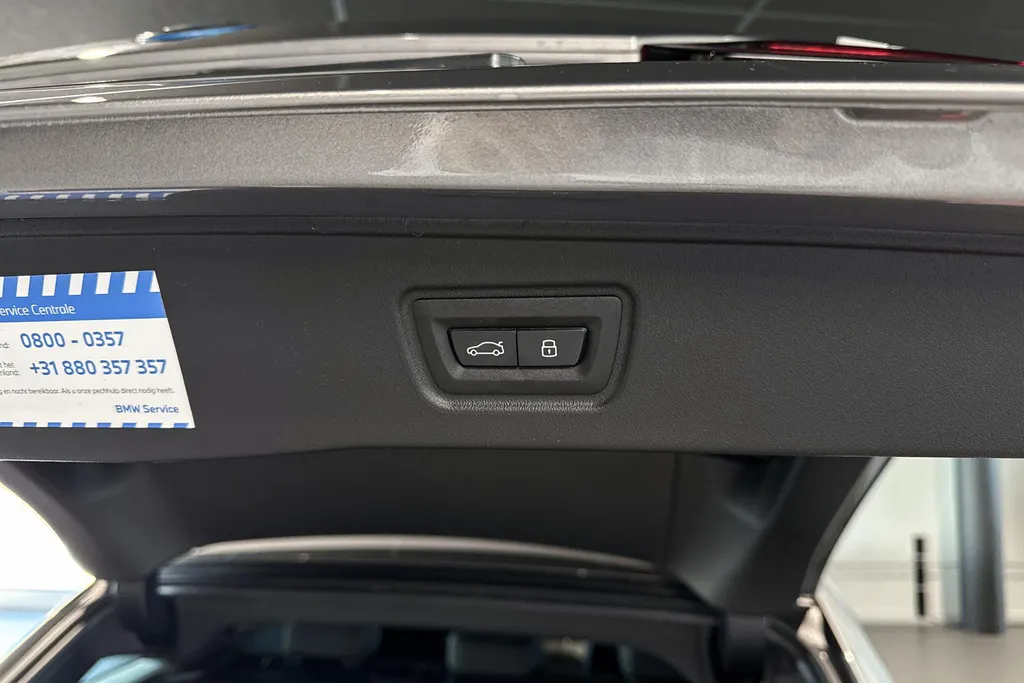 BMW i5 Touring eDrive40 84 kWh