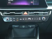 Kia Niro 1.6 GDi Hybrid DynamicLine | Camera | Clima | Cruise | Navi | 16" LM | Keyless | Apple Carplay/Android Auto |