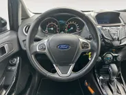 Ford Fiesta 1.0 EcoBoost Titanium |Automaat| Navigatie| Voorruitverwarming| lichtmetalen velgen 16'| 12 maanden Bovag garantie|