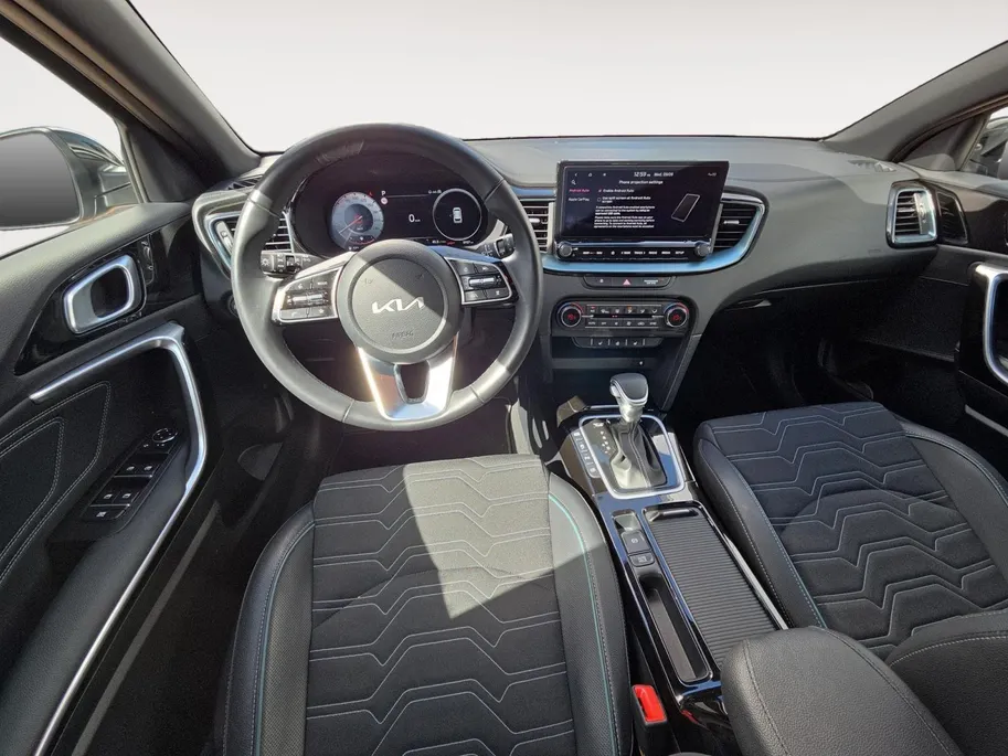 Kia Ceed Sportswagon 1.0 T-GDi MHEV Design Edition | Zeer compleet | Stoel & stuurverwarming | Achteruitrijcamera | JBL audio | Adaptieve cruise control | Elektrische achterklep | Fabrieksgarantie | NAP