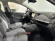 Renault ZOE R135 Evolution 52 kWh Automaat | DEMO | Camera | Parkeersensoren | Apple CarPlay/Android Auto | Climate Control | Full LED | Lichtmetalen Velgen | Digital Cockpit | Cruise Control |