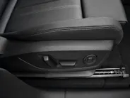 Audi Q6 e-tron Launch edition quattro 100Kwh 388 PK · Panorama dak · Assistentiepakket Veiligheid · Tech Pro