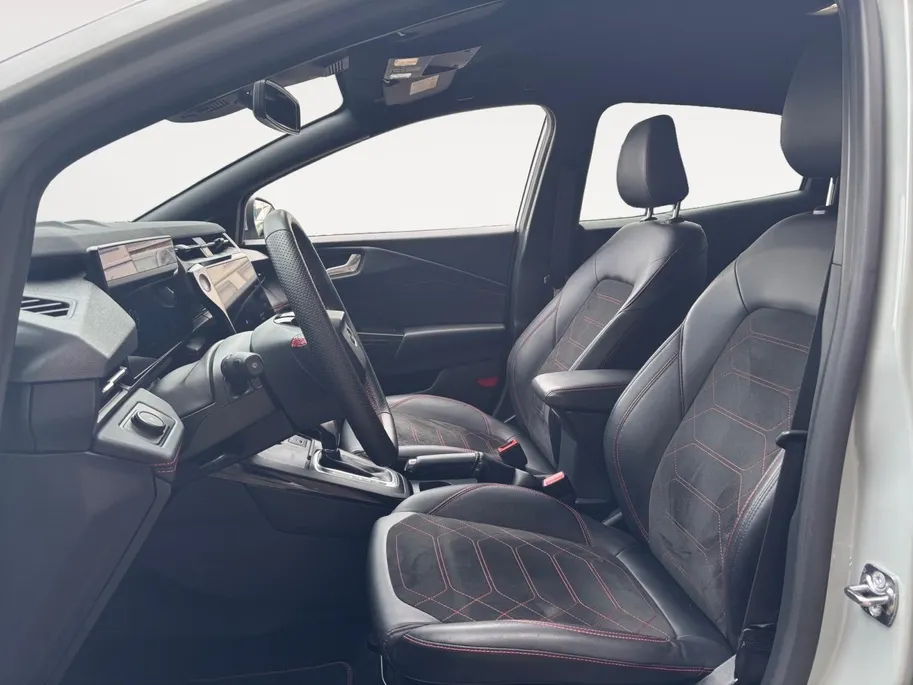 Ford Puma 1.0 EcoBoost Hybrid ST-Line X | Winter Pack | Elektr. kofferbak | Dodehoek detectie | Apple Carplay / Android auto