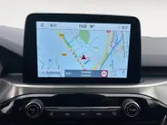 Ford Kuga 2.5 PHEV Titanium |NL Auto|Winterpack| Achteruitrijcamera| Apple Carplay/Android Auto|Elek achterklep| 12 maanden Bovag garantie|