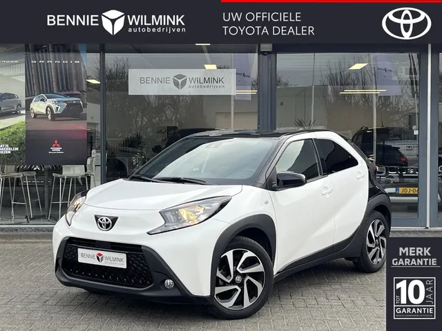 Toyota Aygo X 1.0 VVT-i S-CVT Pulse Bi-Tone