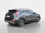 Kia Niro 1.6 GDi Hybrid DynamicPlusLine | Schuifdak | Stoel en stuurverwarming | Dodehoekdetectie | Head-up Display | Camera | verbruik 1 op 20!