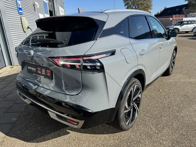 Nissan QASHQAI 1.3 MHEV Xtronic Tekna Plus