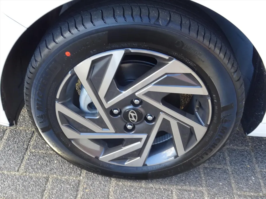 Hyundai i20 1.0 T-GDI 48V 100PK 7DCT Comfort