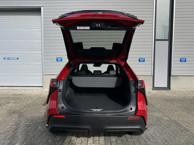 Subaru Solterra Sky Package 71 kWh | Apple Carplay & Android Auto | Panorama Dak | Lederen Bekleding | Elek. Stoelen Met Geheugen Functie