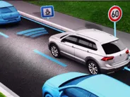 Volkswagen Tiguan 1.4 TSI 245pk DSG eHybrid R-Line Business · Apple/Android Car Play · Wegklapbare Trekhaak · Alarm · Dodehoek Detectie · Stoel-& Stuurverwarming · 19'' Inch ·