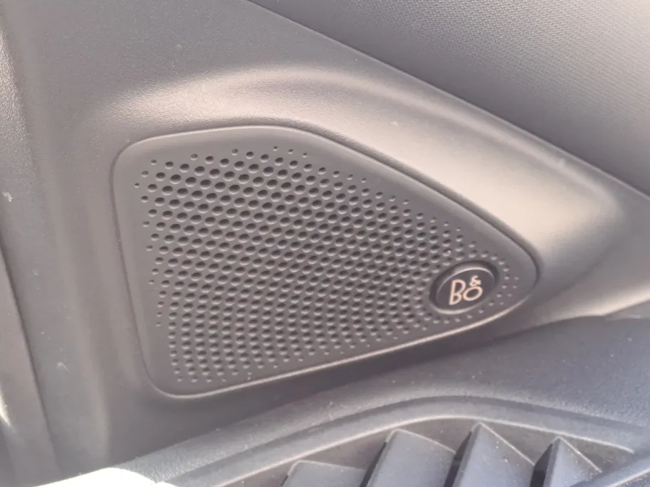 Ford Puma 1.0 EcoBoost Hybrid ST-Line X Vignale | B&O | Leer | Massage Stoelen | verwarmbare voorruit | Navi | ECC | Camera