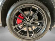 Audi Q5 S Line 299PK e-hybrid quattro · Panoramadak · 360°Camera · Trekhaak  Drive select · Garantie t/m 18-03-2031 of 100000km.