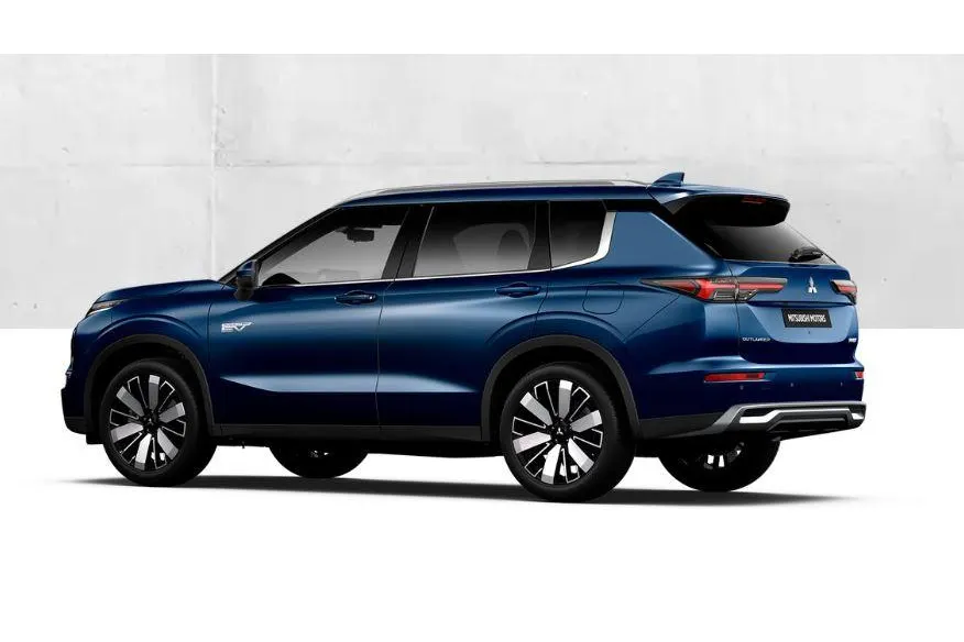 Mitsubishi Outlander 2.4 PHEV Limited Edition Zeer Complete uitvoering| 8 jaar garantie| Snel leverbaar | Totaalprijs op is op.