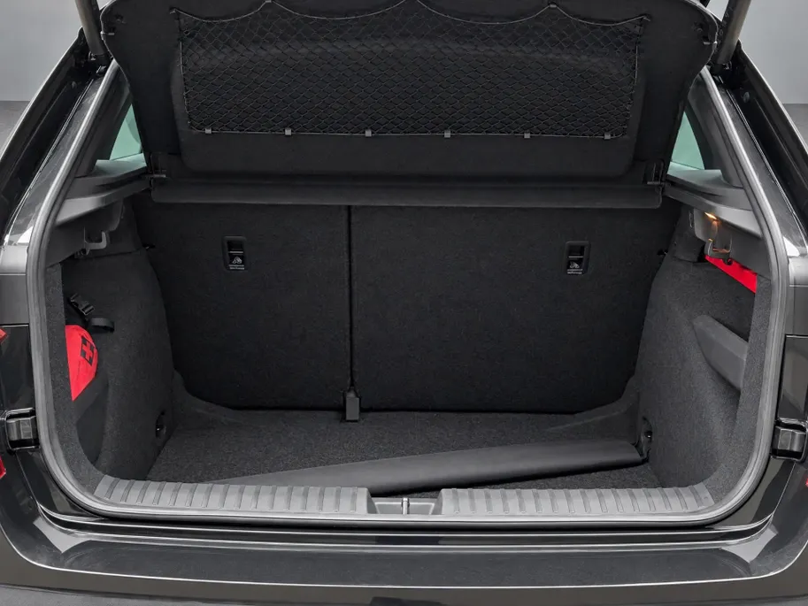 Škoda Kamiq 1.0 TSI 110pk DSG Monte Carlo · Camera · Keyless · Stoelverwarming · Apple/Android Car Play · Elek. Achterklep · 18'Velgen · Sportstoelen ·