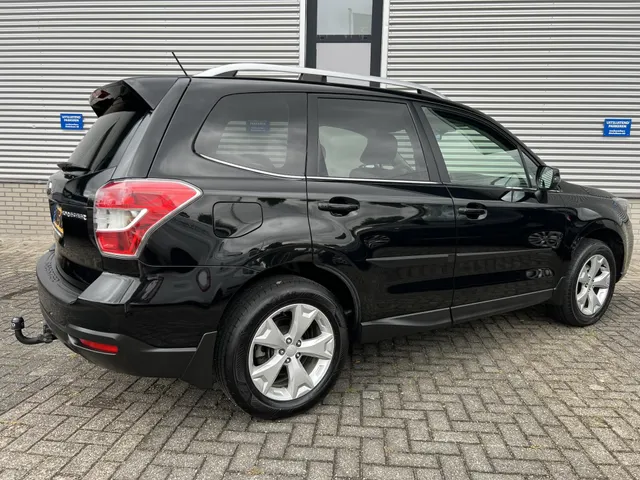 Subaru Forester 2.0 Executive Automaat | Cito Onderhouden & Geleverd | Navigatie | Trekhaak | Elek. Schuif/Kantel Dak | Parkeersensoren Voor