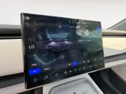 Voyah Courage Business Edition 80 kWh | Demo | Zeer compleet | 476 km range | Open dak | Stoel koeling & verwarming & memory |