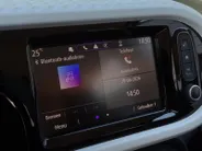 Renault Twingo Z.E. R80 E-Tech Equilibre 22 kWh Apple Carplay/Android Auto , parkeersensor achter  , airco (automatisch) , usb , tel , multimedia scherm klein .