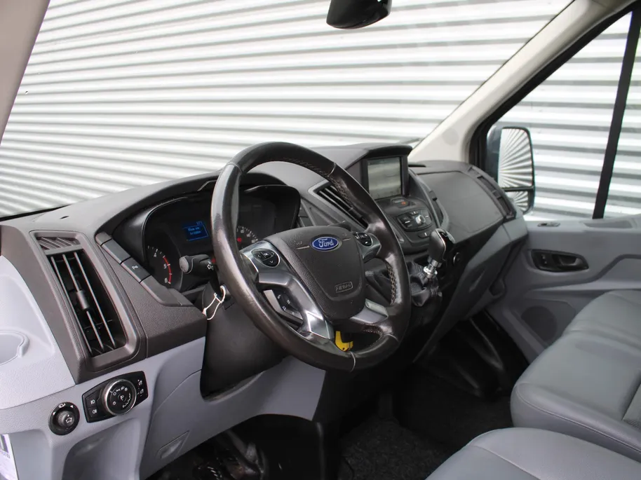 Ford Transit 330 2.0 TDCI L3H2 Trend | Recent distributieriem vv | Trekhaak | Imperiaal | Voorruitverwarming | Navi |