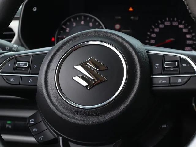 Suzuki Swift 1.2 Comfort SH | Apple/Android Auto |