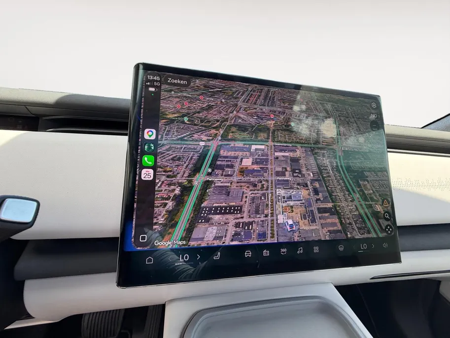 Voyah Courage Business Edition 80 kWh | Demo | Zeer compleet | 476 km range | Open dak | Stoel koeling & verwarming & memory |