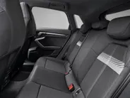 Audi A3 Sportback 40 TFSIe 204pk S edition · Panoramadak · Camera · Head-Up · Keyless · Sonos Audio · Stoelverwarming · 18'' Inch · Garantie t/m 06-10-2030 of 100.000km
