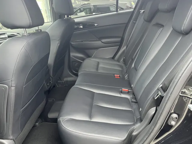 Mitsubishi Eclipse Cross 2.4 PHEV Instyle | Panoramadak