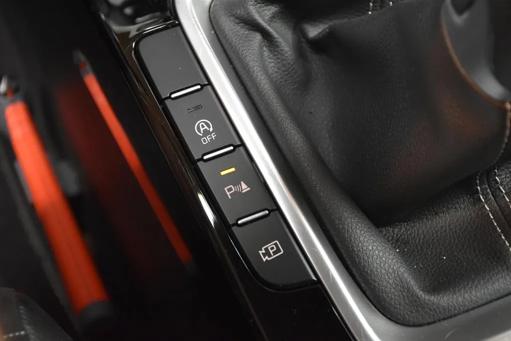 Kia Ceed 1.0 T-GDi 100pk Design Edition