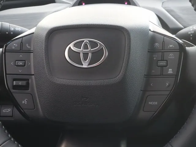 Toyota C-HR+ Executive AWD 77 kWh | Stoel/Stuur Verwarming | Matrix Led Lampen | 360 Camera