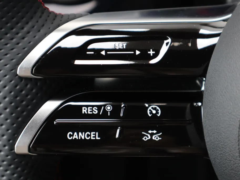 Mercedes-Benz CLA 250+ Business Solution AMG 85.5 kWh l Keyless l Ambiente lichtpakket l Dodehoekassistent