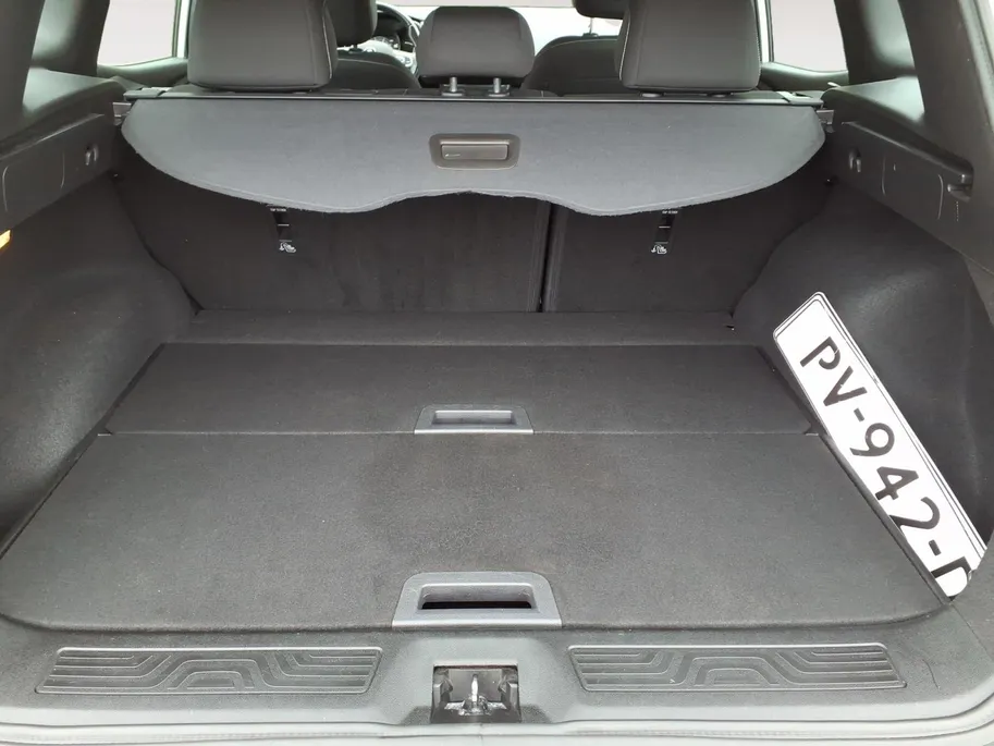 Renault Kadjar 1.2 TCe Limited Automaat | Navigatie | Trekhaak | Dealer onderhouden | 1 jaar garantie