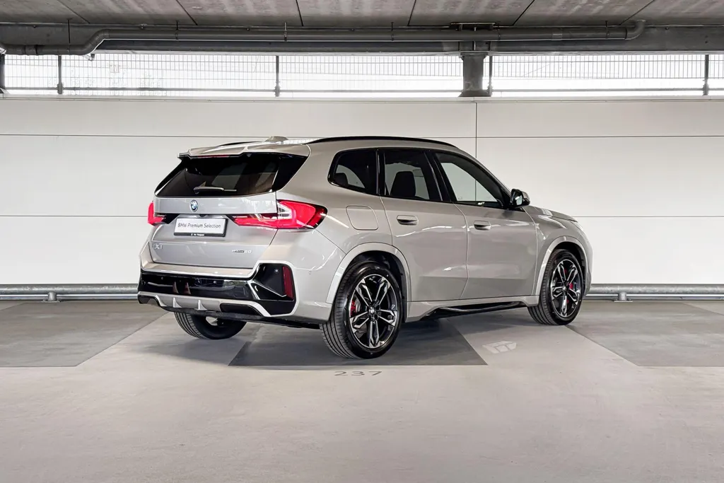 BMW iX1 eDrive20 67 kWh M Sport Edition