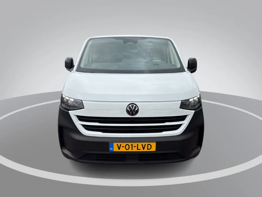 Volkswagen Bedrijfswagens Transporter 2.0TDi 110pk Bestelwagen L2 · Apple Carplay / Android Auto · Schuifdeur links en rechts · Trekhaak · Bijrijdersbank ·