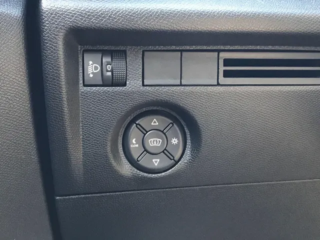 Citroën C4 1.2 Hybrid 136 Max
